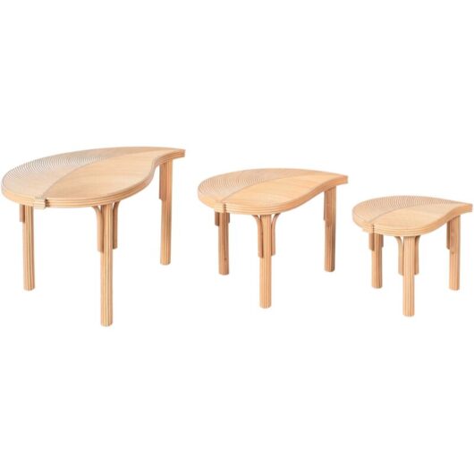 Beliani - Nest of 3 Rattan Tables Leaf-Shaped 3-Piece Side Tables Set Natural Paralia