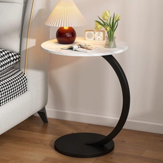 Round Sofa Side Table, Small Office Side Table for Living Room, Bedroom, Ideal for Indoor and Outdoor Use, 40 x 62 cm (White)